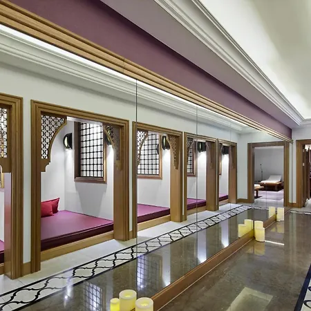 Titanic Gendarmenmarkt Szálloda 5*