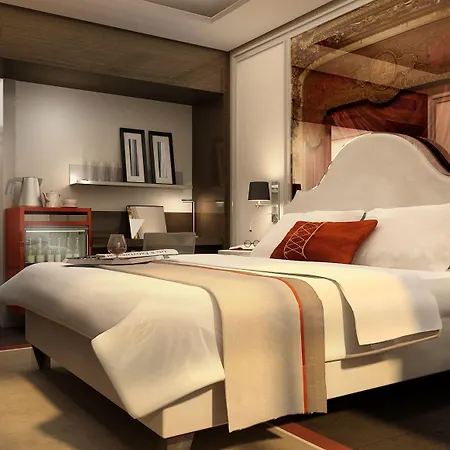 ホテル Titanic Gendarmenmarkt 5*