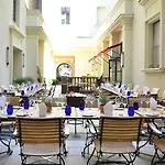 Titanic Gendarmenmarkt 5*