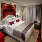 Szálloda Titanic Gendarmenmarkt Berlin