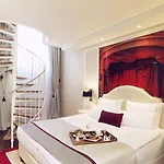 Titanic Gendarmenmarkt 5*