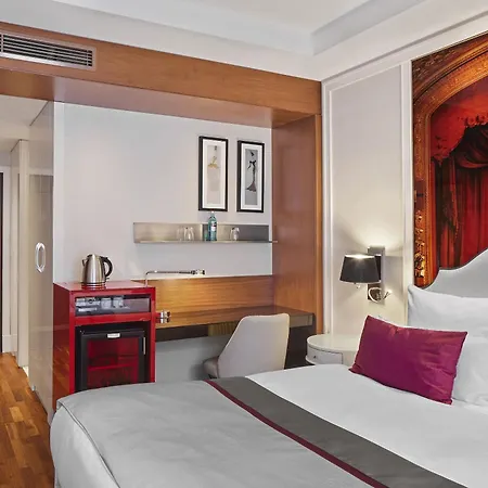 Titanic Gendarmenmarkt Hotel Berlín