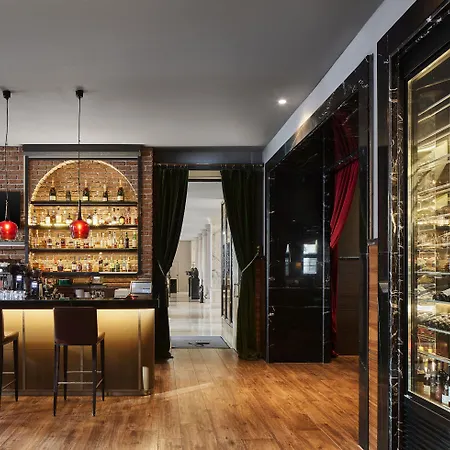 فندق Titanic Gendarmenmarkt برلين