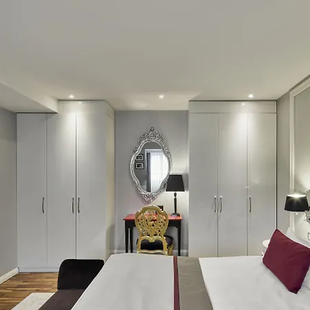 Titanic Gendarmenmarkt 5* برلين