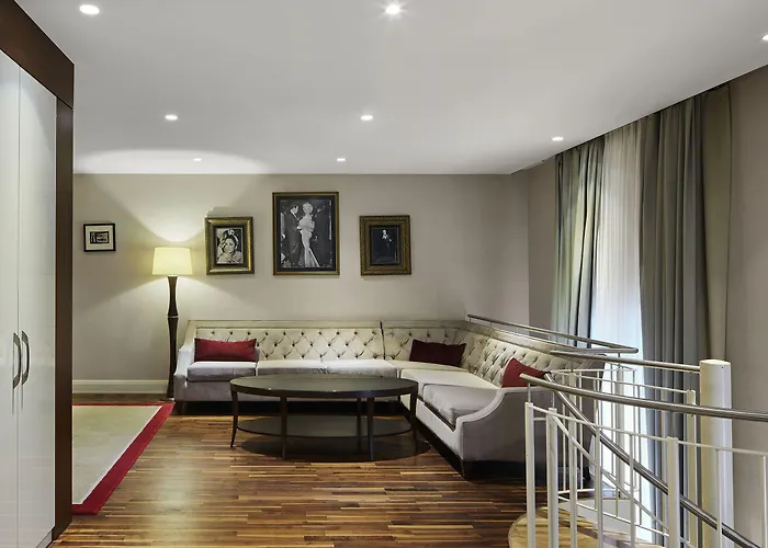 Titanic Gendarmenmarkt Hotel