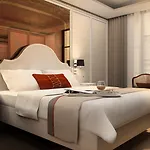 Titanic Gendarmenmarkt Hotel