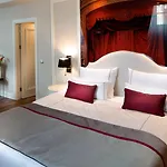 Titanic Gendarmenmarkt Hotel Berlin