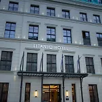 Titanic Gendarmenmarkt Hotel