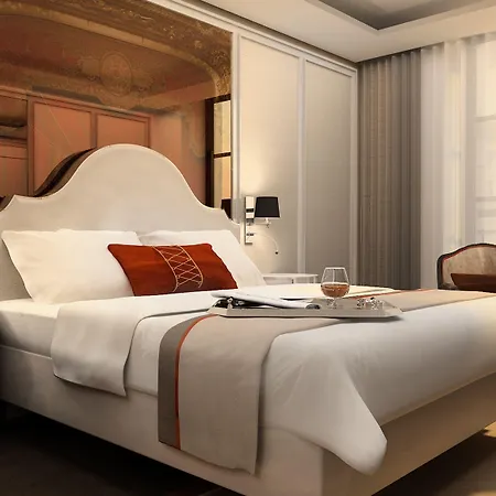 Titanic Gendarmenmarkt Hotel