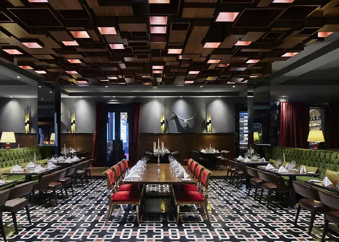 Titanic Gendarmenmarkt 5* ברלין