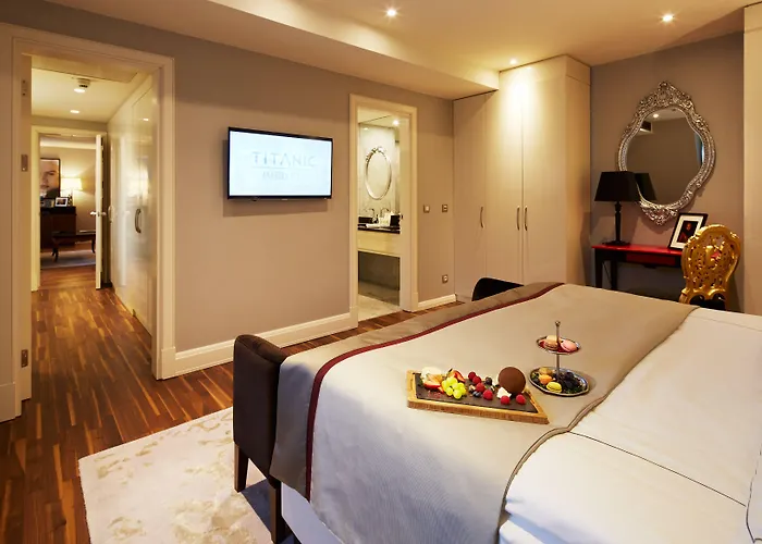 Titanic Gendarmenmarkt ברלין