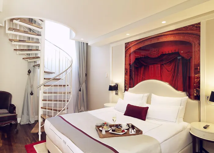 Titanic Gendarmenmarkt 5*