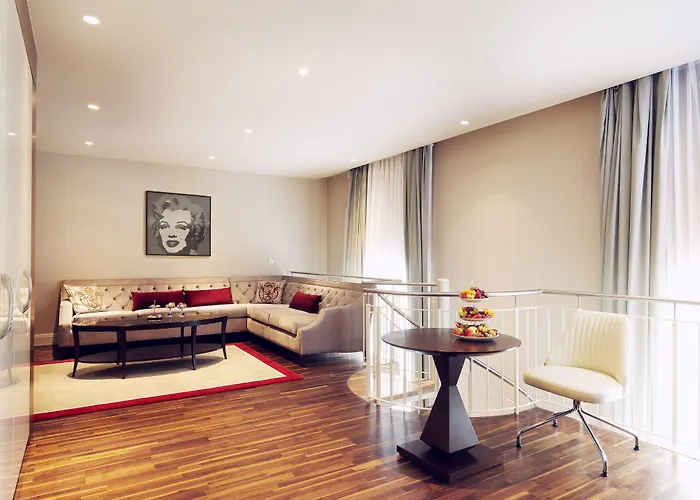 Titanic Gendarmenmarkt برلين